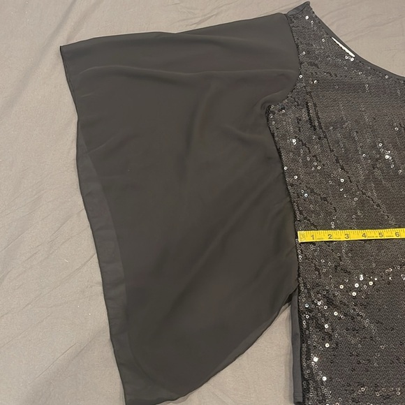 WD.NY One Shoulder Black Sequin Blouse Size L - Picture 8 of 10